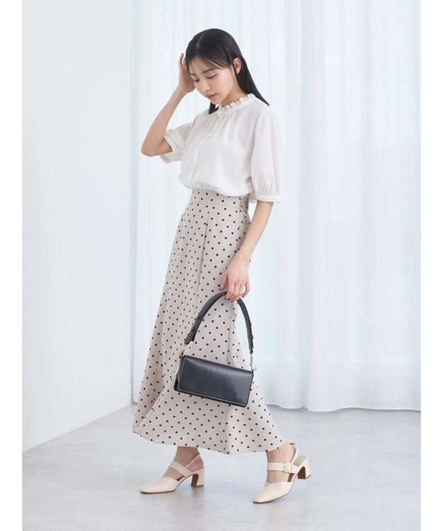 earth music&ecology ２ｗａｙスタンドフリル半袖ブラウス Off White