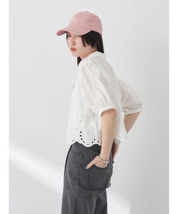 earth music&ecology エンブロイダリープルオーバー Off White