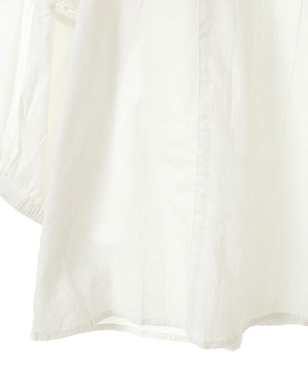 CRAFT STANDARD BOUTIQUE フリル使いマニーレースピンタックブラウス White