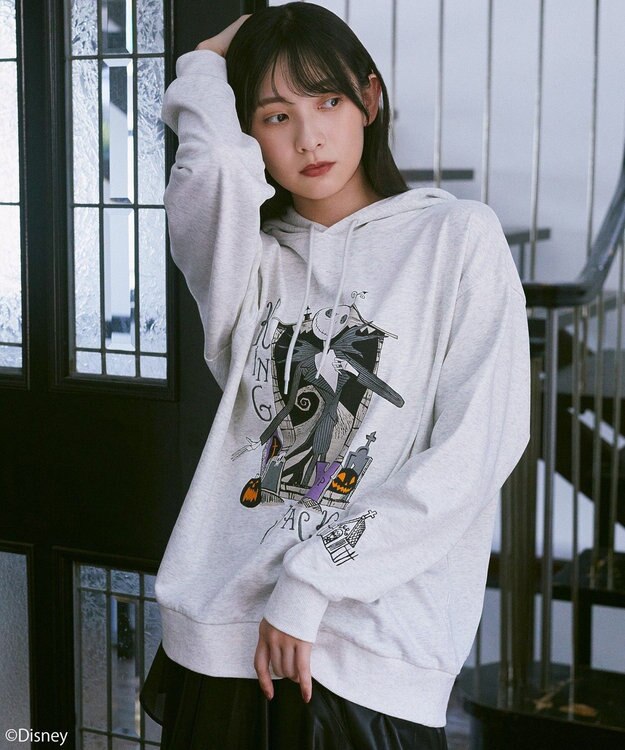 earth music&ecology ナイトメア／アソートプリントパーカー Oatmeal