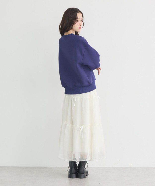 earth music&ecology Ｃｈａｍｐｉｏｎ×ｅｍａｅポンチハートスウェット Blue