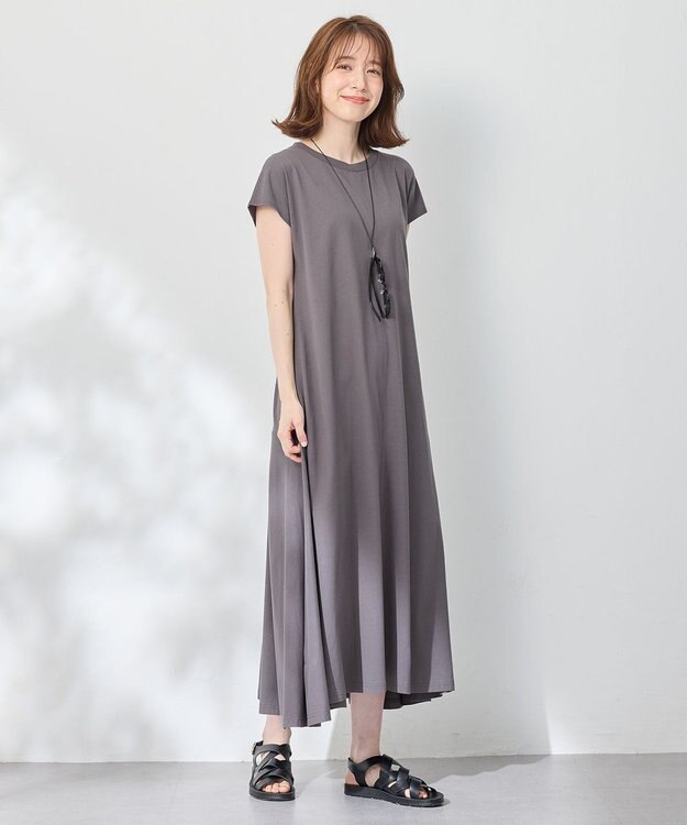 ANY 【洗濯機可】フレンチスリーブワンピース チャコール