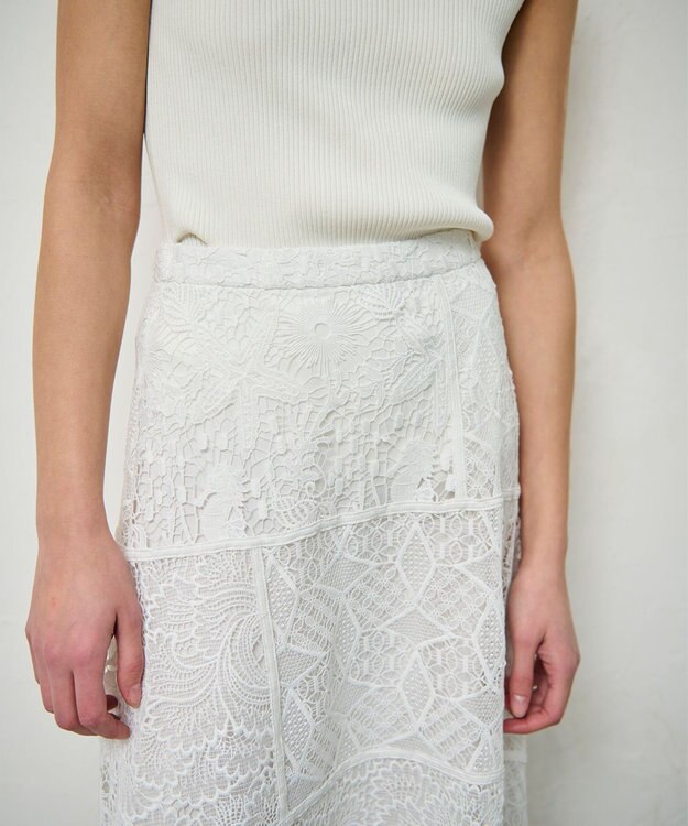 GRACE CONTINENTAL ケミカルレースパッチワークスカート ホワイト