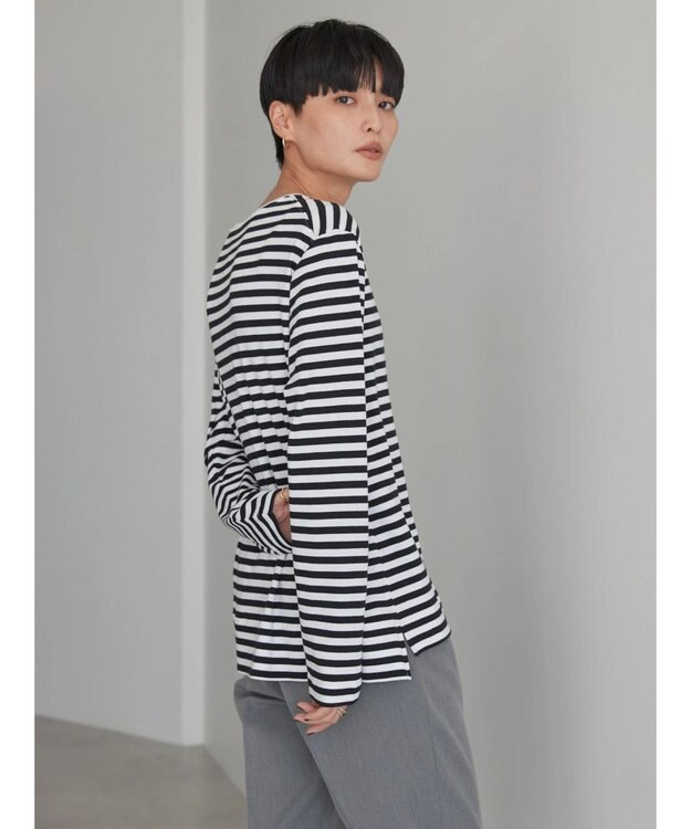 AMERICAN HOLIC Ｄａｉｌｙ　クルーネックカットプルオーバー Border Black