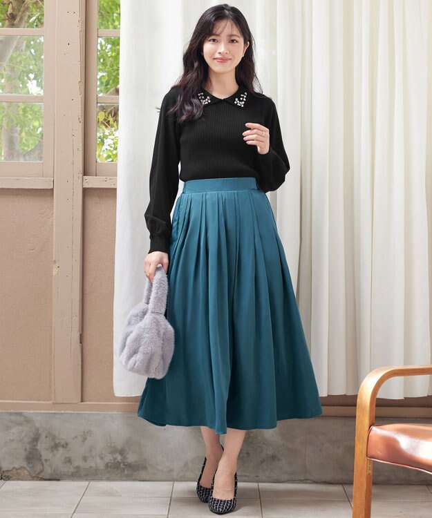 Tiaclasse 襟ビジュー付きニットプルオーバー ブラック