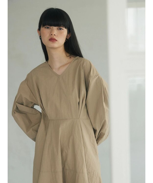 Green Parks armonia．ウエストタックワンピース Beige