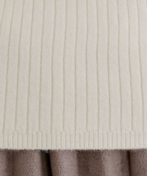 Tiaclasse 襟ビジュー付きニットプルオーバー オフホワイト