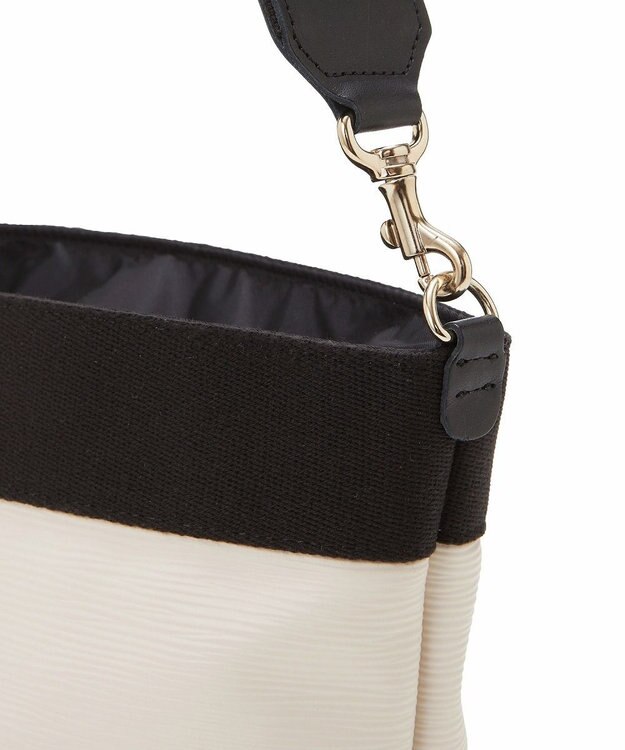 TOPKAPI 【Breath TOPKAPI】RIPPLE リプル ファスナー付 ショルダーバッグ オフ