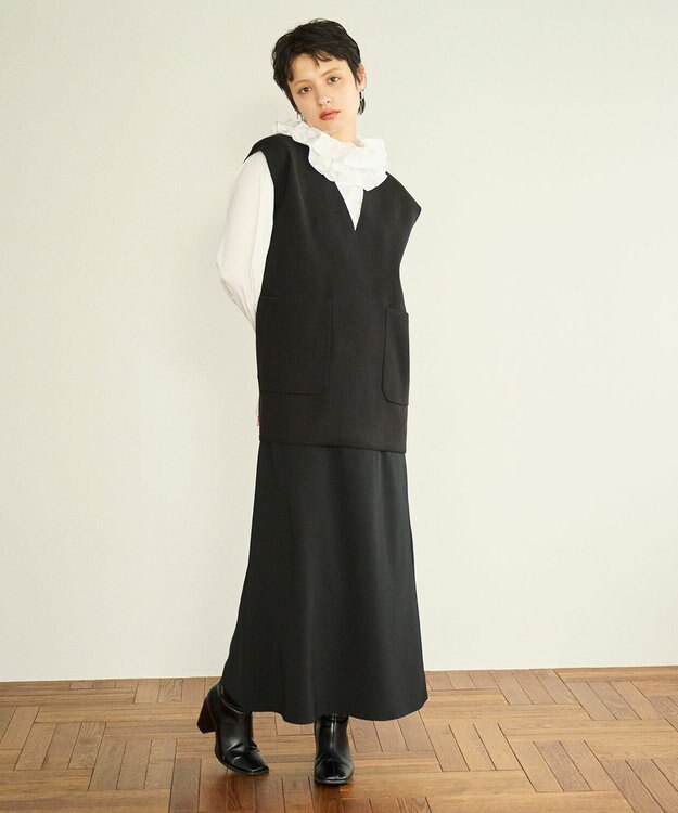 #Newans 【洗える】Vネックニットベスト ブラック系