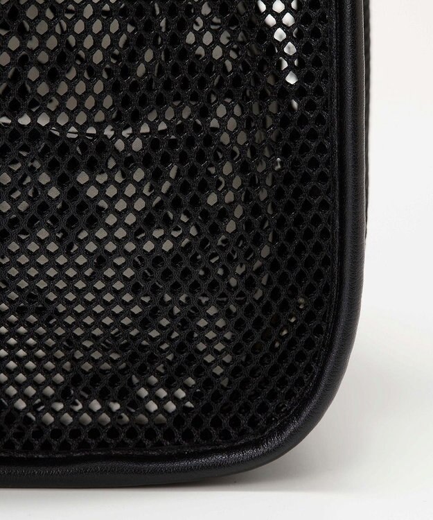 TOPKAPI 【TREASURE TOPKAPI】プリント 巾着バッグ付き メッシュ ワンハンドルバッグ ブラック