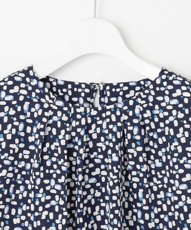 自由区 L 【カタログ掲載・セットアップ対応・洗える】ジオメトリックフラワードットプリント ブラウス ネイビー系