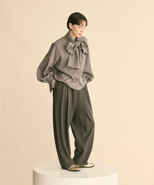 #Newans 【洗濯機可】ビックリボンパウダリーブラウス チャコール