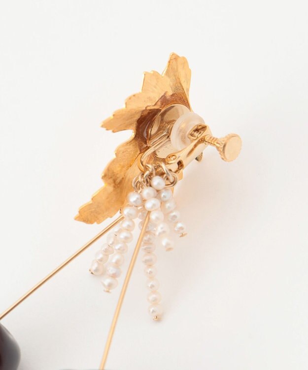 GRACE CONTINENTAL チェリーイヤークリップ レッド