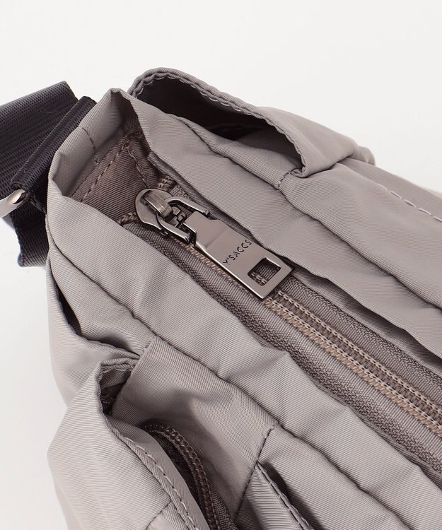 Y'SACCS 【Y’SACCS vous et】ラウンドショルダー グレー