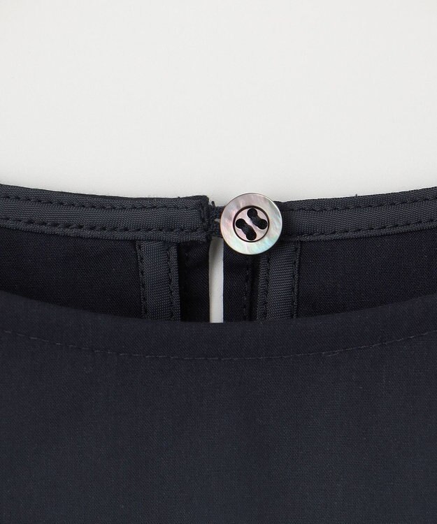 組曲 【WEB限定】コットンレーヨンシャーティングノースリーブ ブラウス ネイビー系