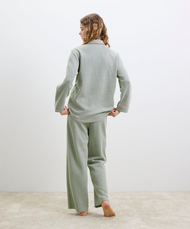 une nana cool 【綿混】丸襟ぽこぽこNew Yearパジャマ グリーン