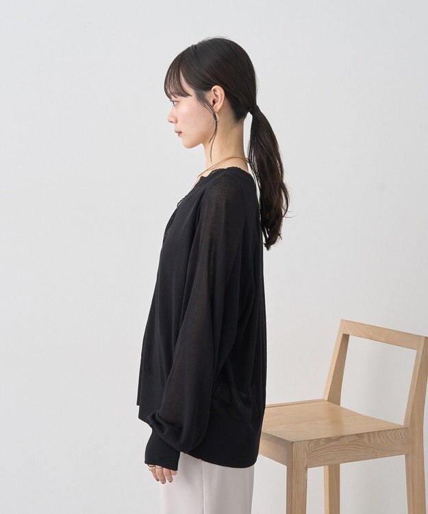 earth music&ecology 【接触冷感】キーネックシアーカーディガン Black