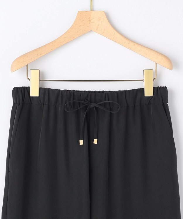 組曲 【先行予約】スムースクロス テーパードパンツ ブラック系