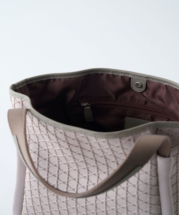 MIYABIYA LAQUOH【撥水加工】篭目柄エンボスボンディングトートS ライトグレー