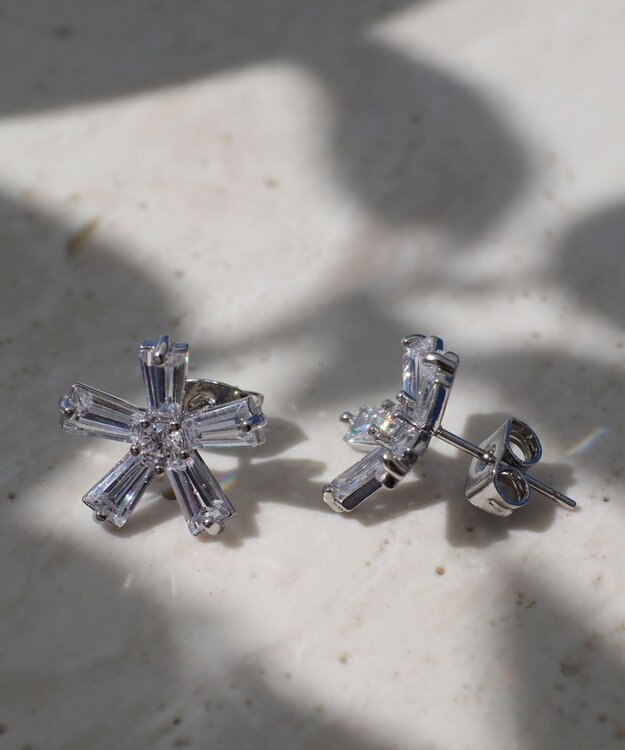 Tiaclasse 【金属アレルギー対応】スターフルールピアス・イヤリング ピアス：シルバー