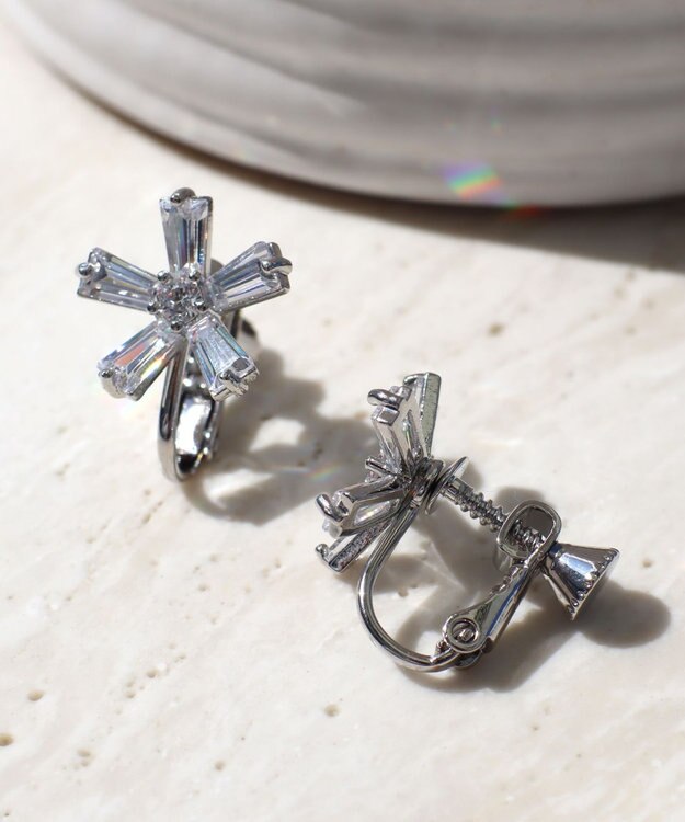 Tiaclasse 【金属アレルギー対応】スターフルールピアス・イヤリング イヤリング：シルバー