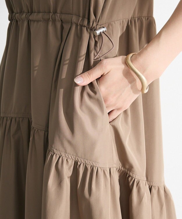 Green Parks ・ＥＬＥＮＣＡＲＥ　ＤＵＥ　ドロストティアードワンピ Dark Beige
