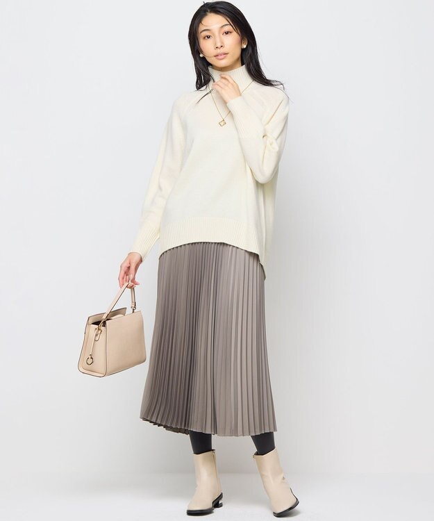 組曲 レザーライクサテン プリーツスカート モカブラウン系