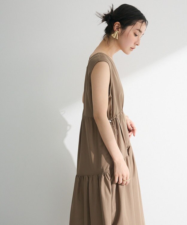 Green Parks ・ＥＬＥＮＣＡＲＥ　ＤＵＥ　ドロストティアードワンピ Dark Beige