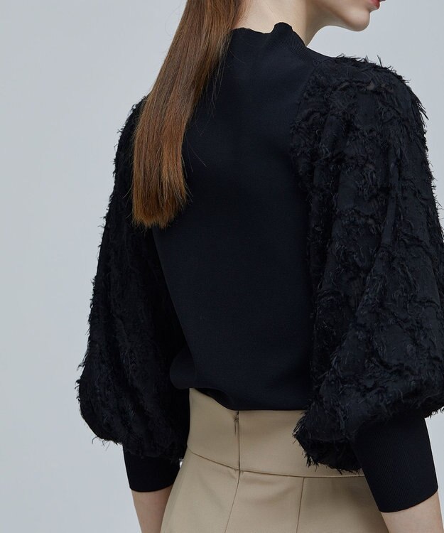 BEIGE， CLARISSE / ドッキングプルオーバーニット Black