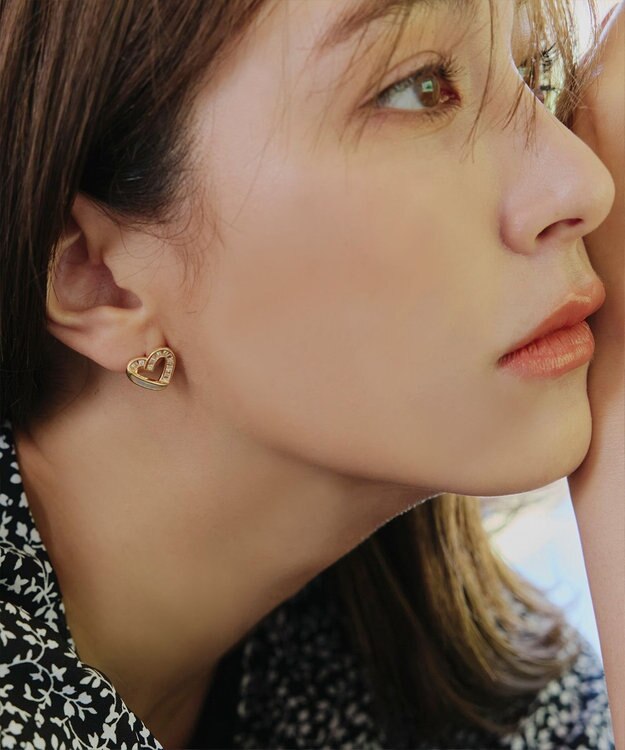 Tiaclasse 【金属アレルギー対応】ハートモチーフピアス ゴールド