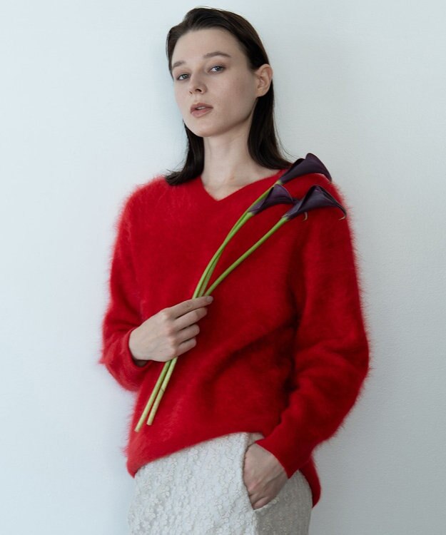 自由区 【カトリエムブーケ】Cachemire hirsute Vネックプルオーバーニット フューシャ