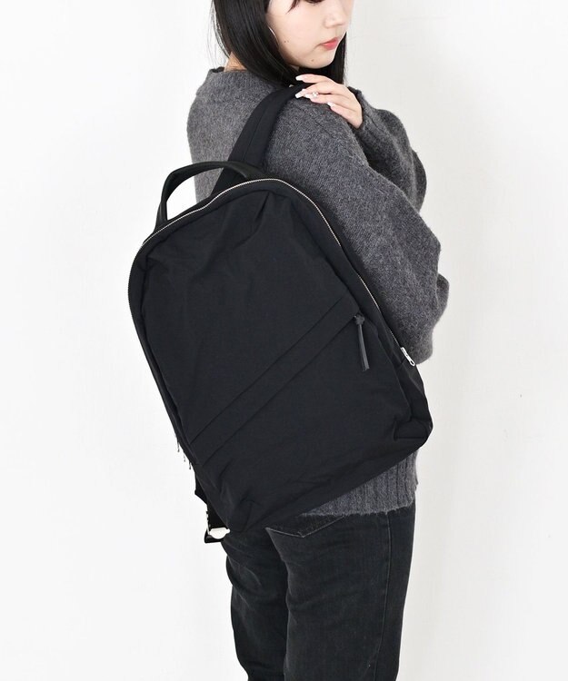 NIZYU KANO LIGHT NYLONリュック Mサイズ ブラック