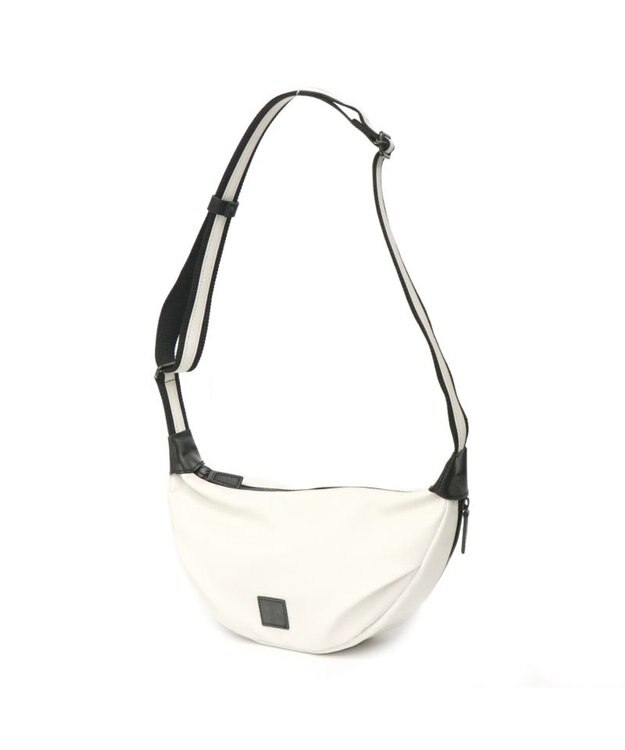 Regalo Felice 【ドラマ使用商品 / 防水 / 軽量】ショルダー小 / REGALO IV(アイボリー)