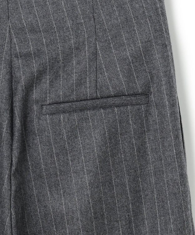 BEIGE， DELAND / ウールピンストライプハイウエストタックパンツ Gray St.