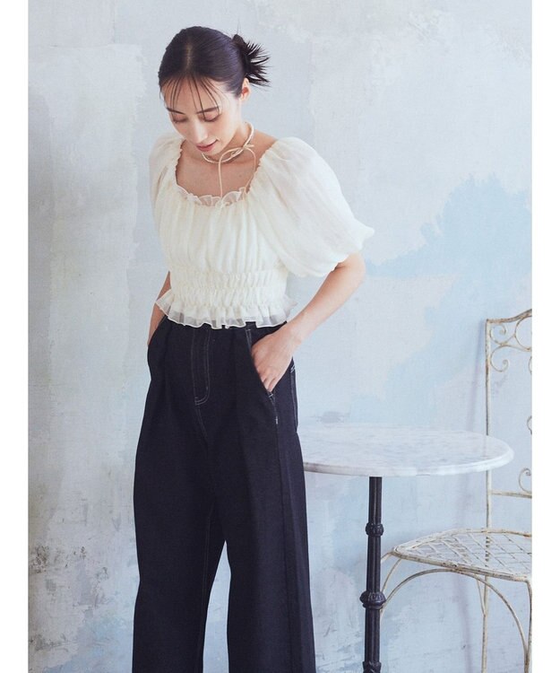 earth music&ecology パフスリーブシャーリングブラウス Ivory