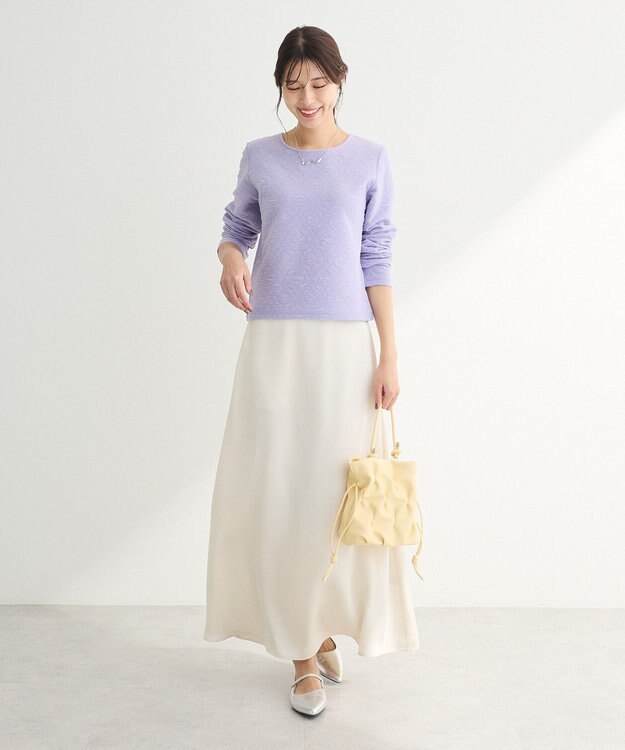 Green Parks ・Ｐｅｔｉｔ　Ｆｌｅｕｒ　サテンフレアスカート Off White