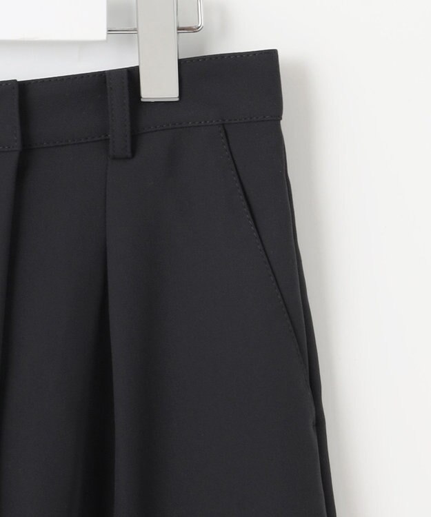 J.PRESS LADIES S 【洗える】Crispyツイル クロップド パンツ ブラック系