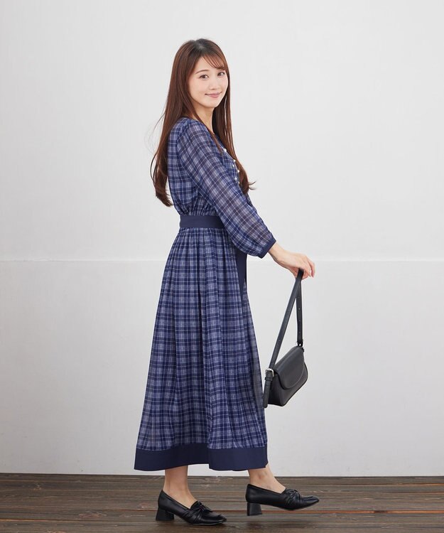 Tiaclasse L シアーチェック配色ワンピース ネイビー