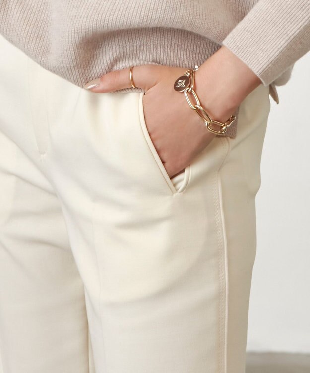 BEIGE， SABRES / ストレートパンツ Ecru