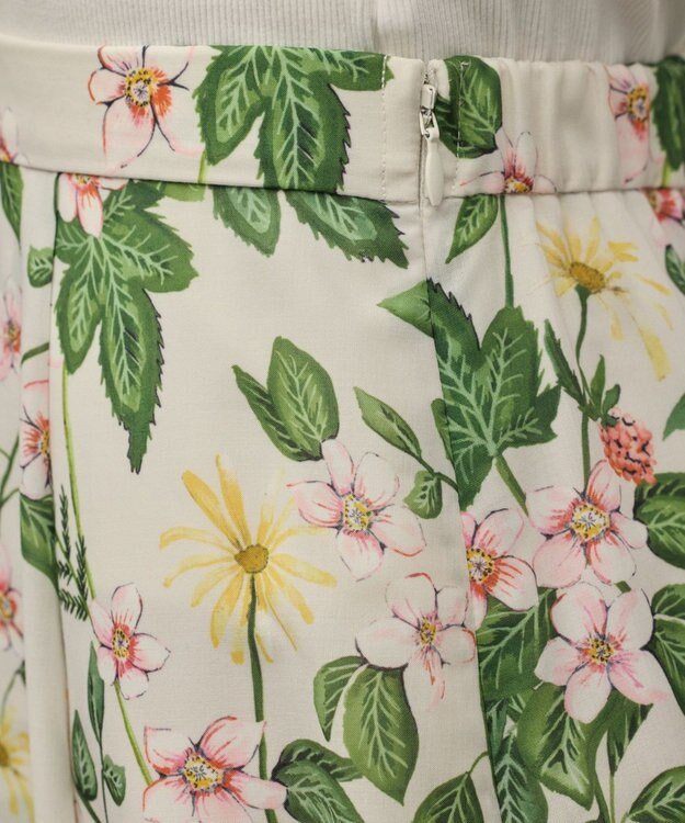 GRACE CONTINENTAL プリントタックフレアスカート キナリ