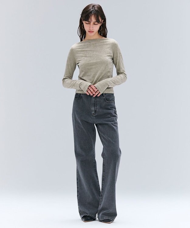 BEIGE， 【洗える・BAILA掲載】BUTLER / ストレッチベロアボートネックカットソー D.Sage