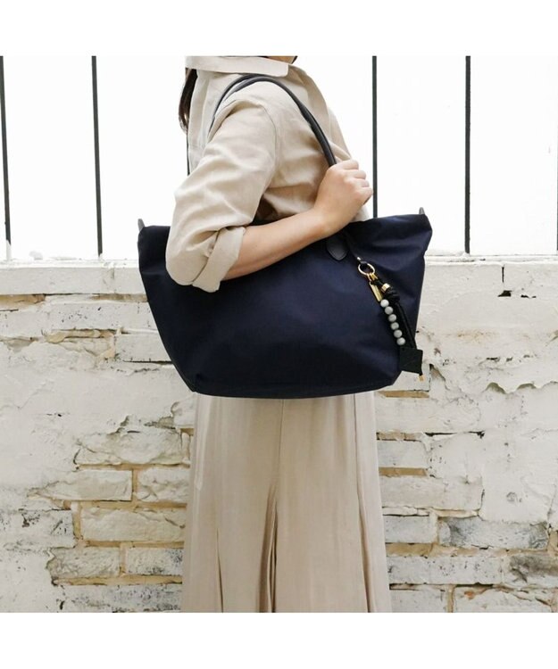 Regalo Felice 【A4サイズ対応 / チャーム付き】トート / REGALO NV(ネイビー)