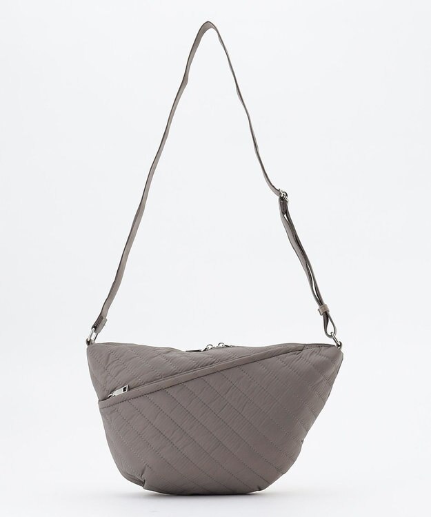 Y'SACCS ナイロンキルティングボディバッグ グレージュ