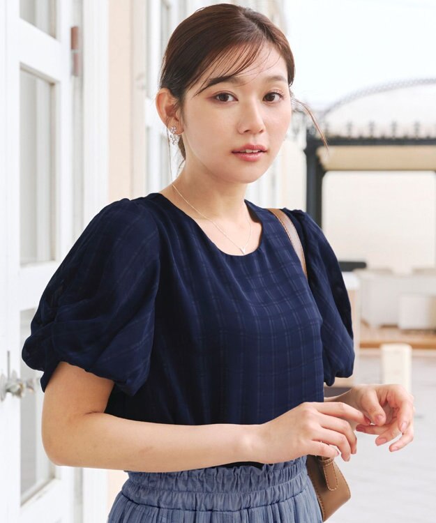 Tiaclasse 【洗える】ツイスト袖チェックブラウス ネイビー