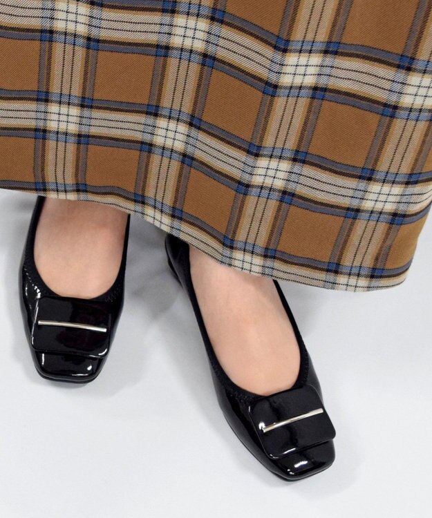 Bridget Birkin 【Bridget Birkin walk】バックルモチーフウォーキングパンプス ブラックエナメル