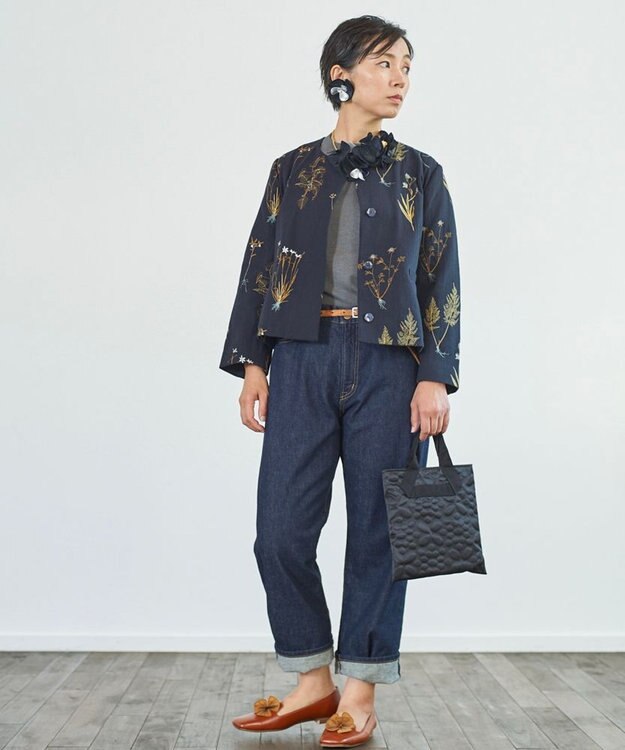 muuc ボタニカル刺繍のジャケット ネイビー