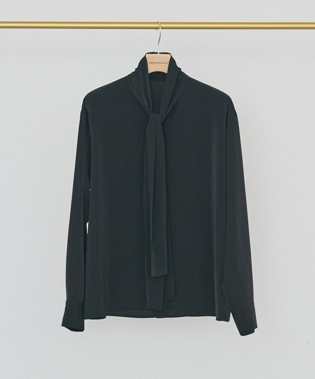 AMERICAN HOLIC 【イージーケア】ナロータイブラウス Black