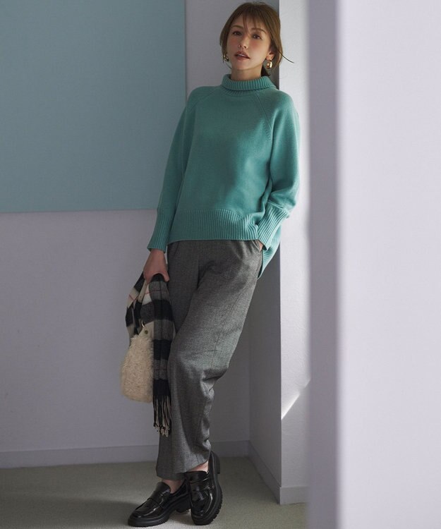 組曲 【加藤ローサさん着用】キャットショルダー バッグ アイボリー系