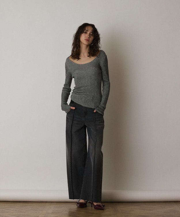 GRACE CONTINENTAL ラメリブクルーネックトップ ブラック