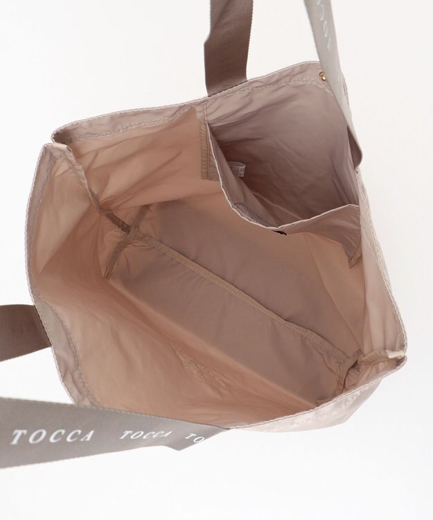 TOCCA 【WEB＆一部店舗限定・A4サイズ対応】DANCING TOCCA SUBBAG サブバッグ ベージュ